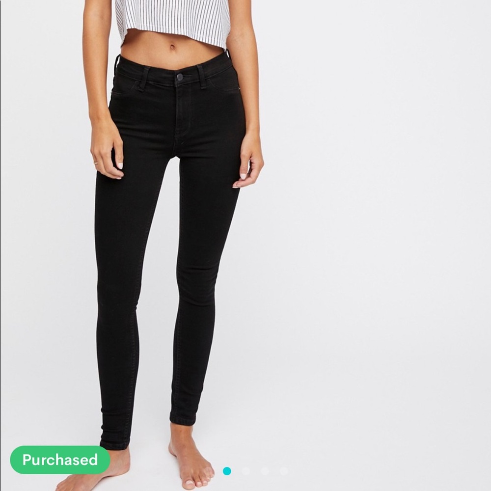 FREE PEOPLE- Black skinny jeans